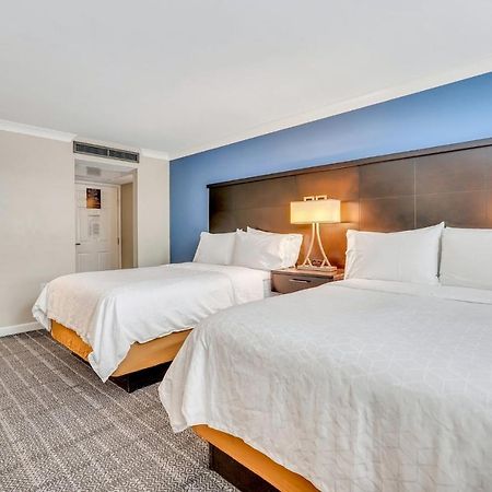 Staybridge Suites Savannah Historic District By Ihg Экстерьер фото