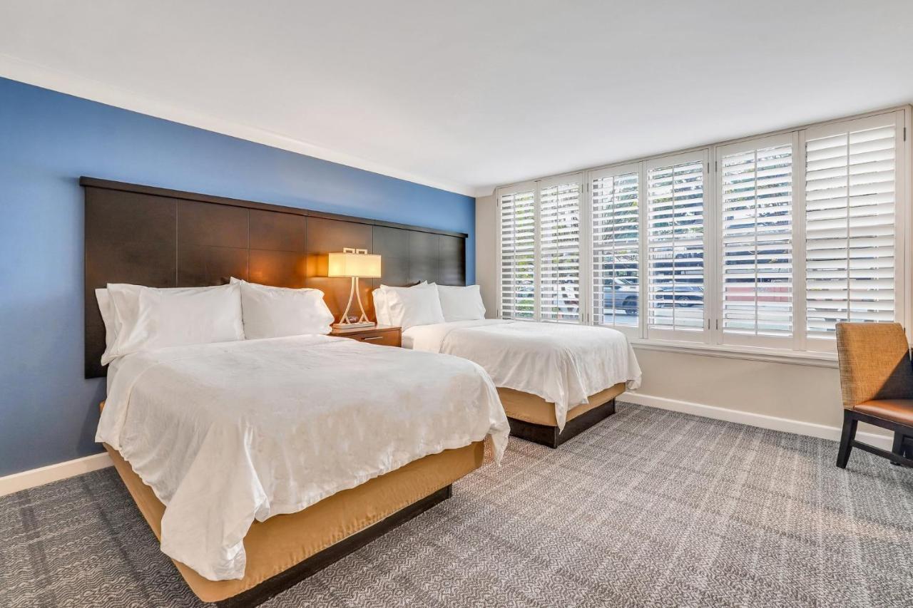 Staybridge Suites Savannah Historic District By Ihg Экстерьер фото