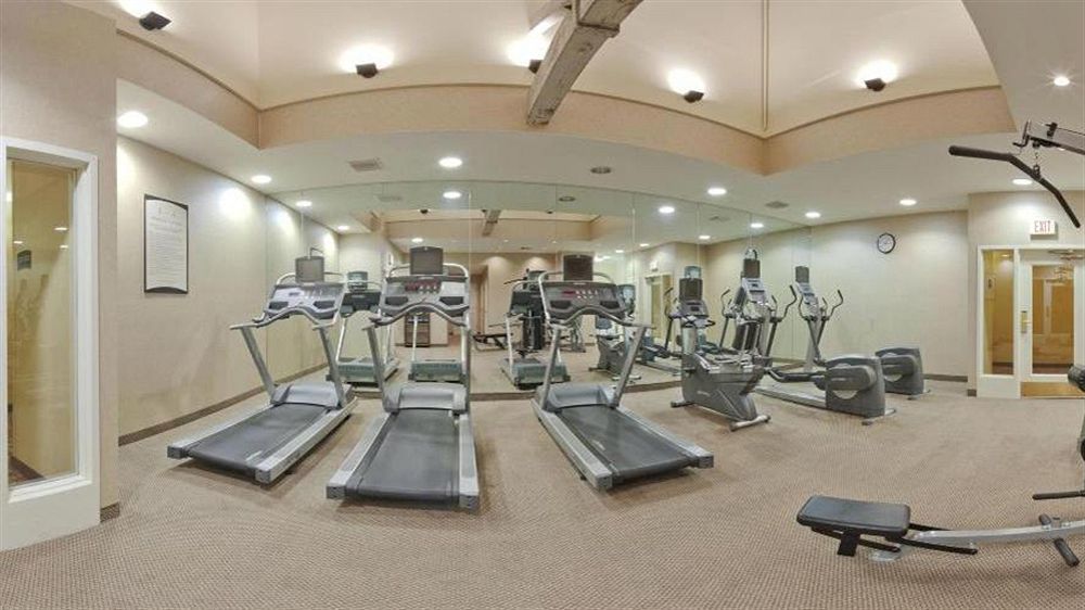 Staybridge Suites Savannah Historic District By Ihg Экстерьер фото